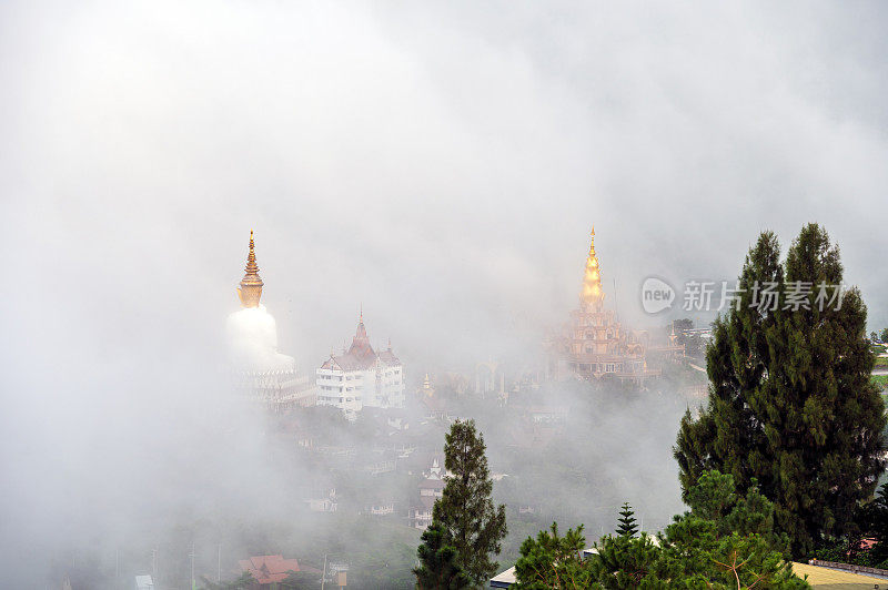 Wat Phra That Pha Son Kaew，泰国碧差汶省Khao Kho区